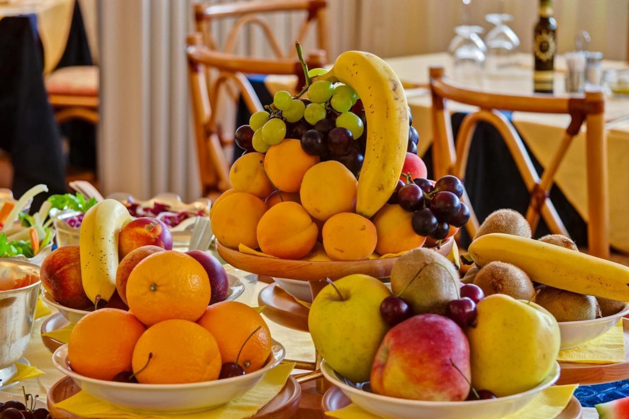 Raffaelli Park Hotel Форте дей Марми Екстериор снимка