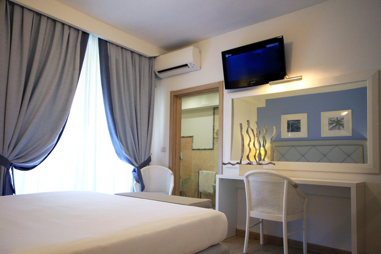 Raffaelli Park Hotel Форте дей Марми Екстериор снимка